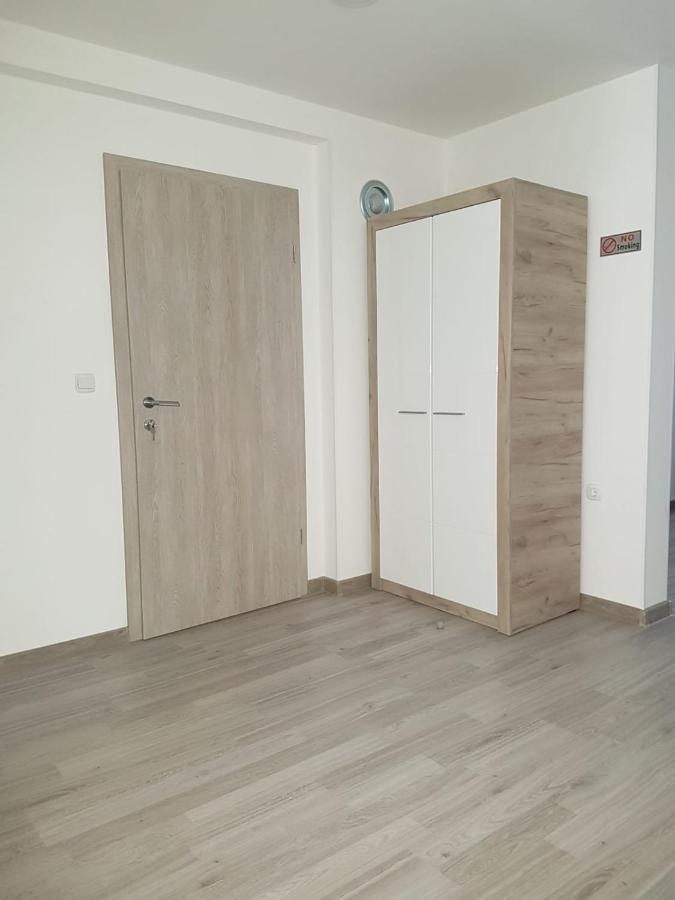Apartmani Brigita Korenica Exterior photo